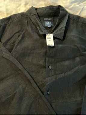 GAP Men's Charcoal Gray Lightweight Button-Up Shirt Jacket